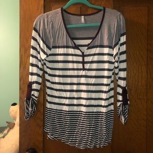 Quarter length shirt